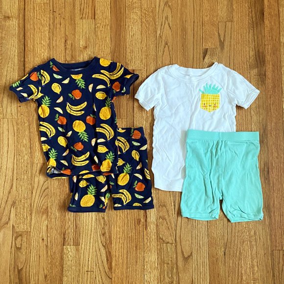 Old Navy 6T pajama set - Picture 1 of 5